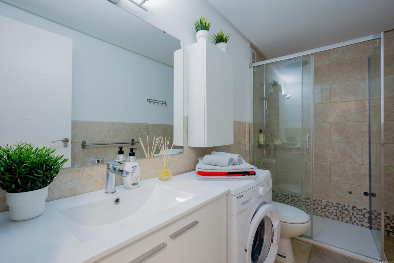 Bright & Stylish Apartment In Chipeque, Los Cristianos Arona  Buitenkant foto