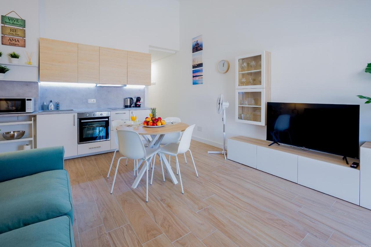 Bright & Stylish Apartment In Chipeque, Los Cristianos Arona  Buitenkant foto